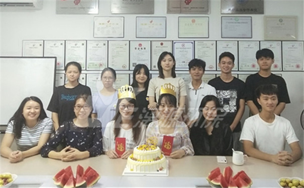 工業(yè)廢水處理廠(chǎng)家漓源環(huán)保2020年9月生日會(huì)